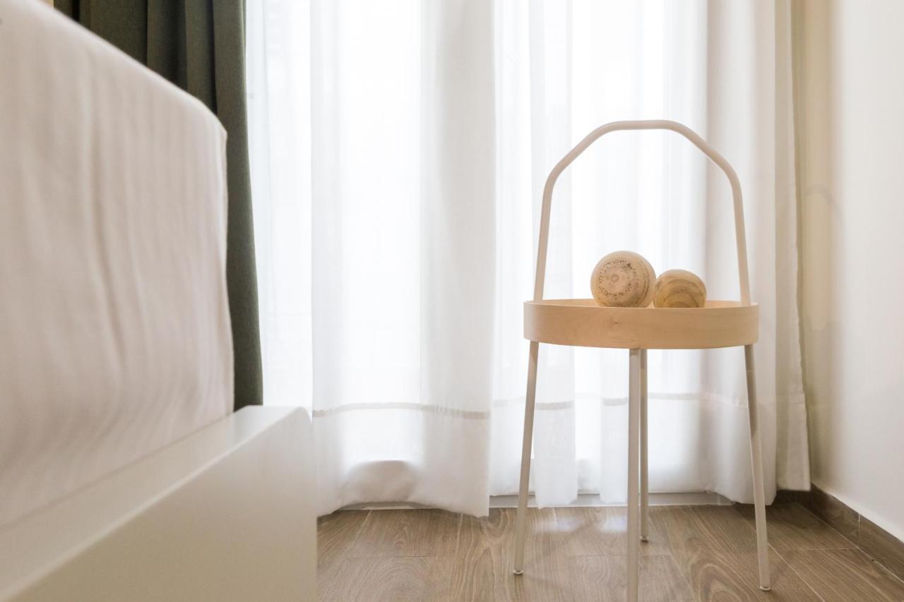 Effie'S Cozy Beach Front Apartment Rethymno  Bagian luar foto